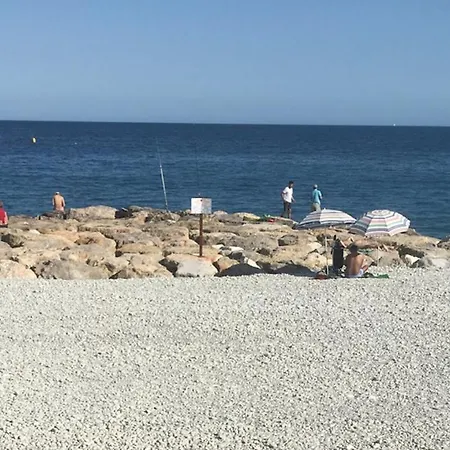 Fully Equipped For 3, Near Negresco شقة نيس