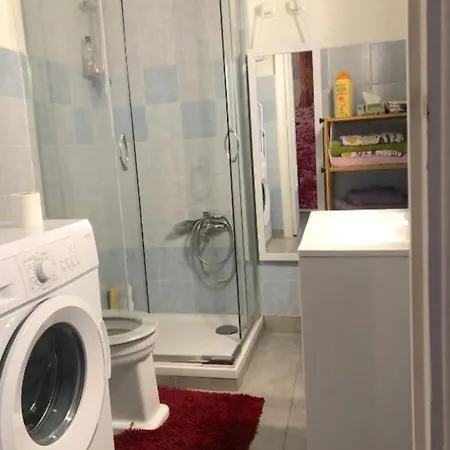 شقة Fully Equipped For 3, Near Negresco *