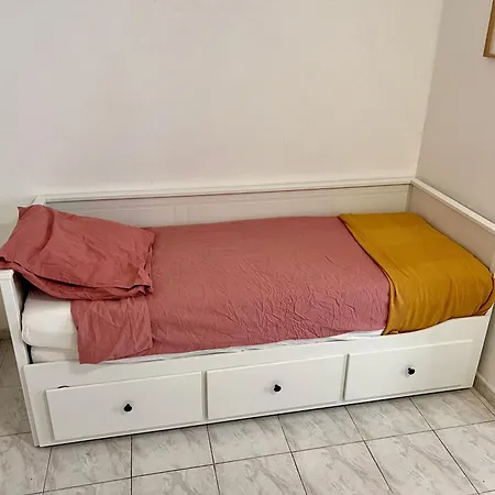 Fully Equipped For 3, Near Negresco *