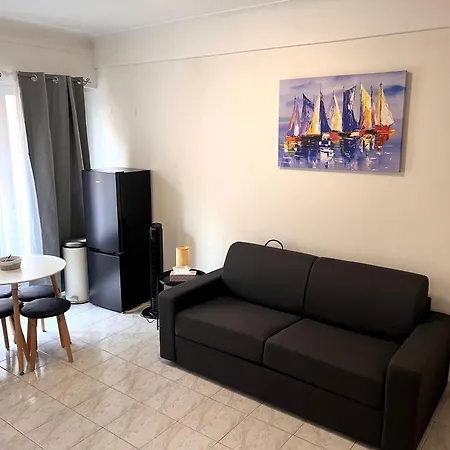 Fully Equipped For 3, Near Negresco