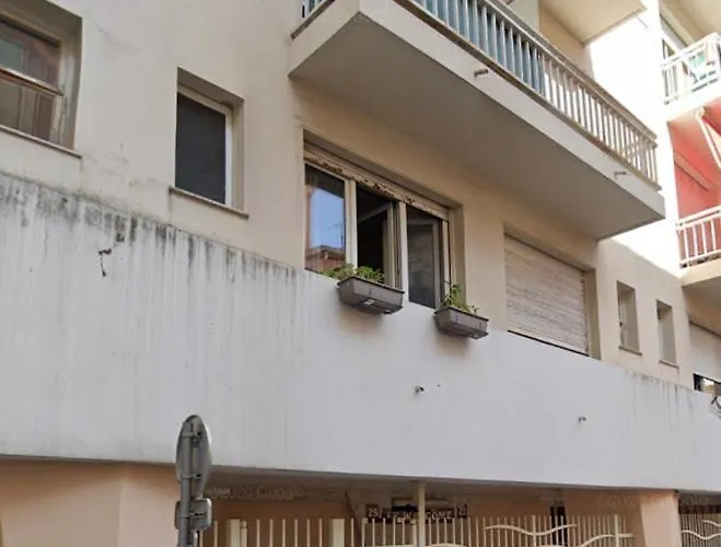 Fully Equipped For 3, Near Negresco * Nice