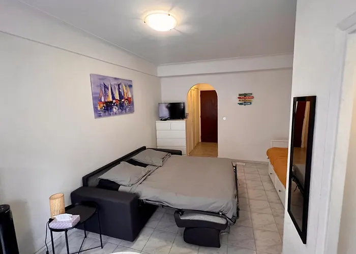 Fully Equipped For 3, Near Negresco Apartmán *